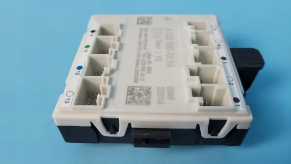 Mercedes EQE 350+ Deurmodule OEM A2239004334 image 3
