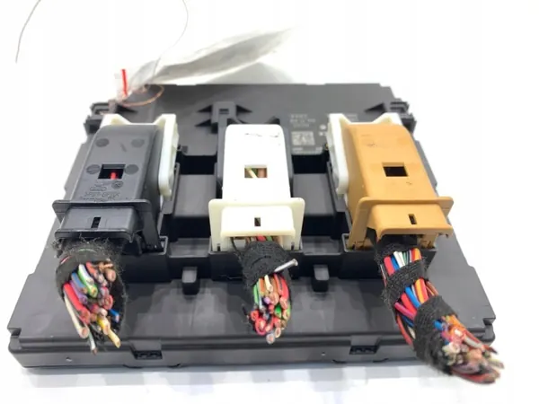 Mukavuusmoduuli VW Scirocco III 5K0937086C OEM image 3