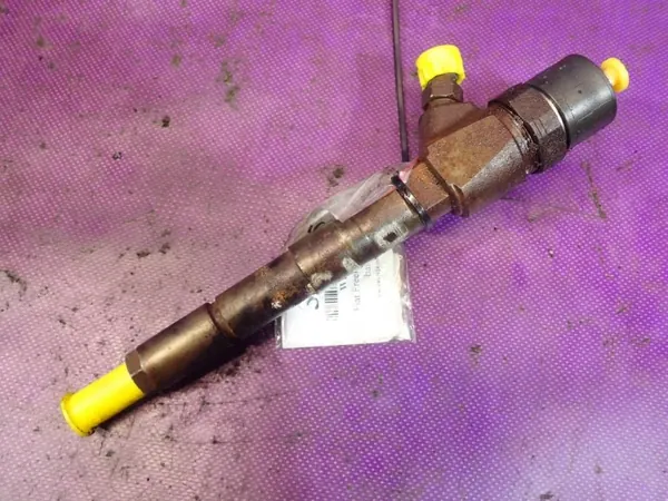 Suutin Fiat OE OEM Zawada-369685- Freemont 2.0 JTD:lle image 3