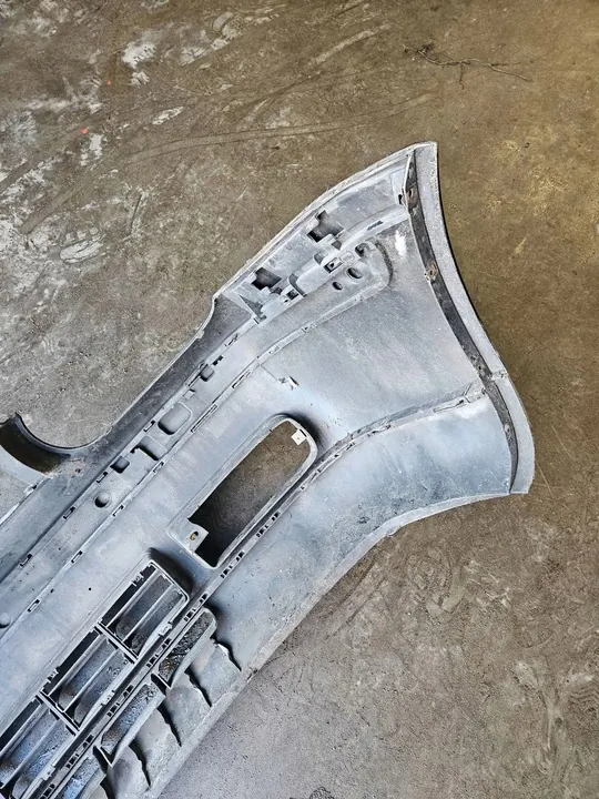 Paraurti anteriore VW Golf IV 98-05 image 10