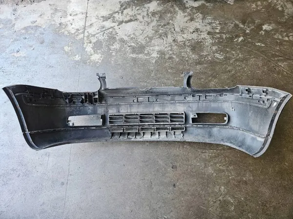 Paraurti anteriore VW Golf IV 98-05 image 9
