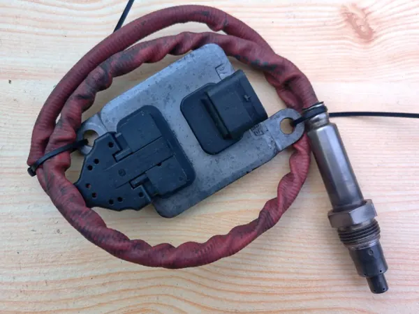Mercedes NOX/Lambda-sensor OEM A0009056204 image 4
