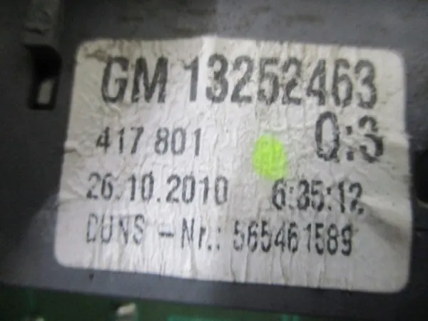 Luz de Frenos Adicional Opel Astra H Familiar OEM 13252463 image 4
