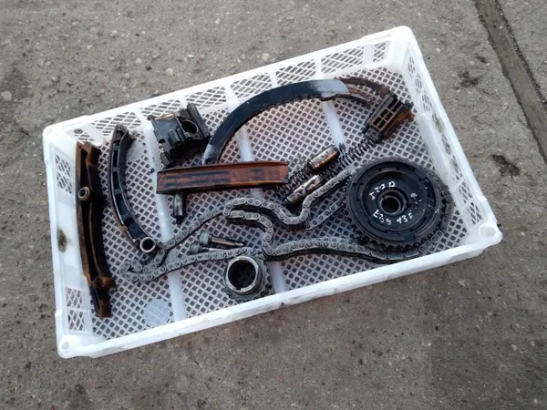 Kit de Distribution BMW OE pour Moteur M47 136CH image 2