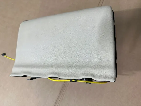 OEM A2308101221 oikea takahylly Mercedes SL R230:lle image 6