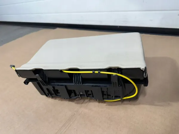 OEM A2308101221 oikea takahylly Mercedes SL R230:lle image 7