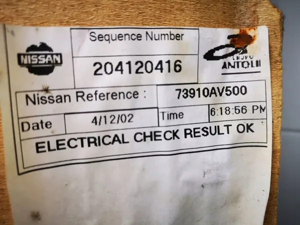 Katto OEM 73910AV500 Nissan Primera P12:lle image 4