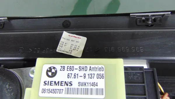 BMW kattoluukku moottori OEM 9137056 E60 image 3
