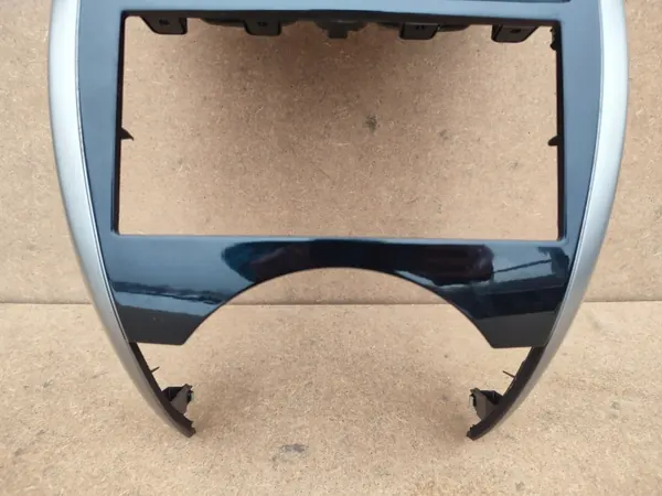 Mittluftgallren Nissan OE för Micra K13 2013-2016 image 4