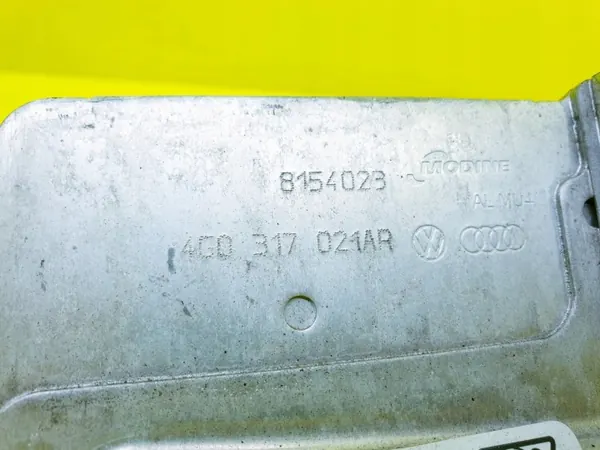 Gebruikte oliekoeler OEM 4G0317021AR voor Audi image 7