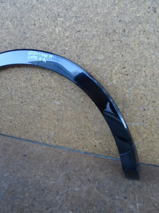 AUDI Q3 8U S-LINE 11-14 Oikea Takalokasuoja image 9