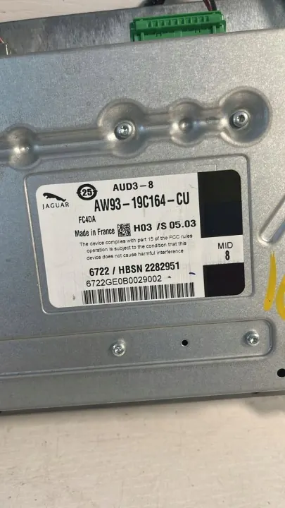 Amplificateur Audio Jaguar XJ 3.0D OEM AW93-19C164-CU image 3