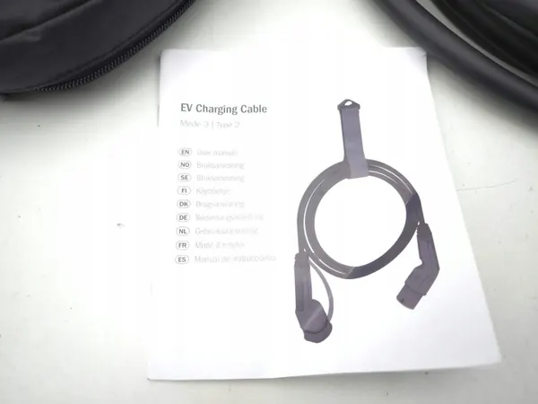 Câble de charge EV Hyundai Kona II 2024 OEM 66632ADU023A image 3