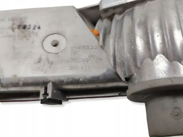 BMW 6 E63 Bak Höger Dimljus OEM 6911900 image 10