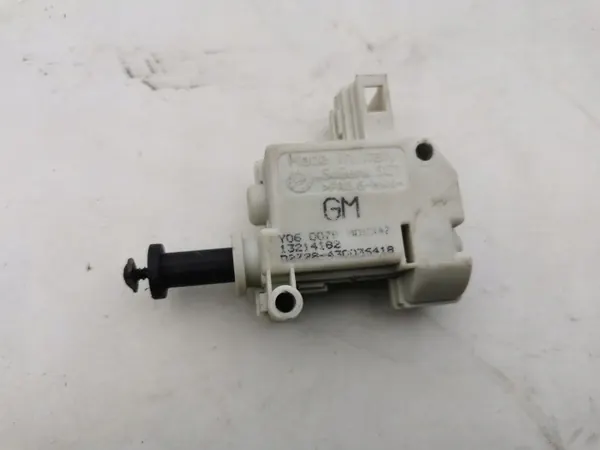 OEM 13214182 Bagageluckslåsaktuatör för Opel Astra H Cabrio image 2