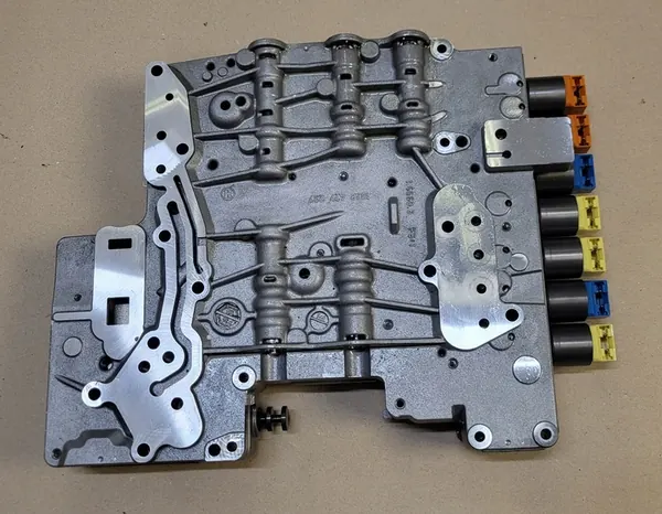 Automaattivaihteiston Mekatroniikka Audi A4 B8 A5 8T Quattro image 2