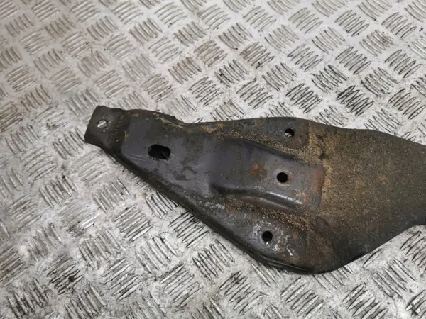 Chrysler Vorderes Hilfsrahmen OEM AMD195112 image 8