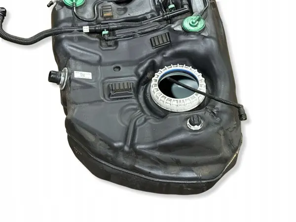 Polttoainesäiliö OEM R230 Subaru Outback (BT) - Käytetty image 3