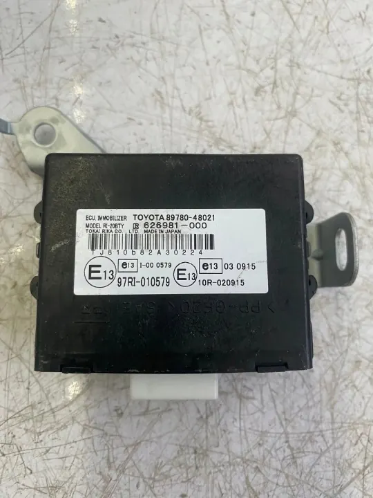 Lexus Immobilizer Module OEM 89780-48021 image 2