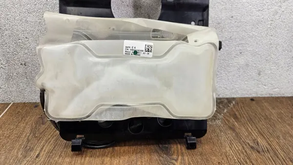 Volvo OE 31498821AL rechter stoelmat voor XC90 2015 image 10
