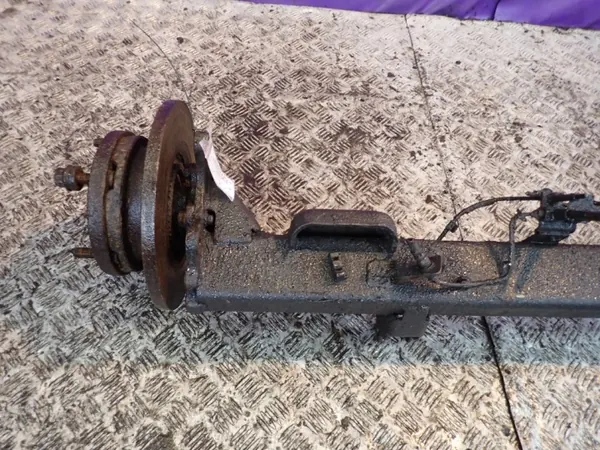Viga do eixo traseiro Ford Transit VII OEM Zawada-309915- image 7