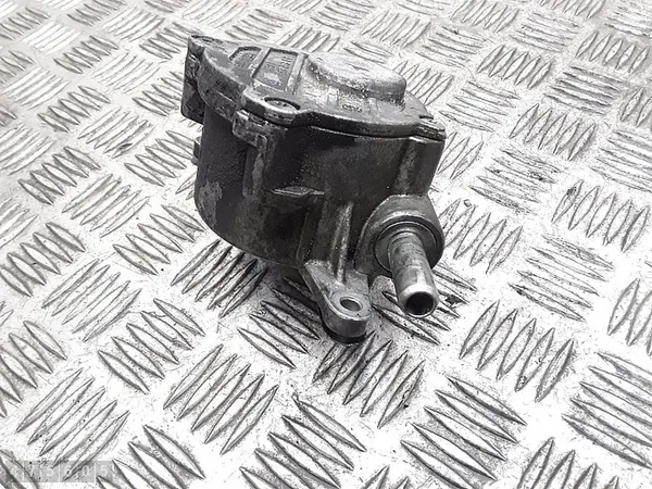 Pompe à vide Mercedes E Class 2009 A64223065 image 6