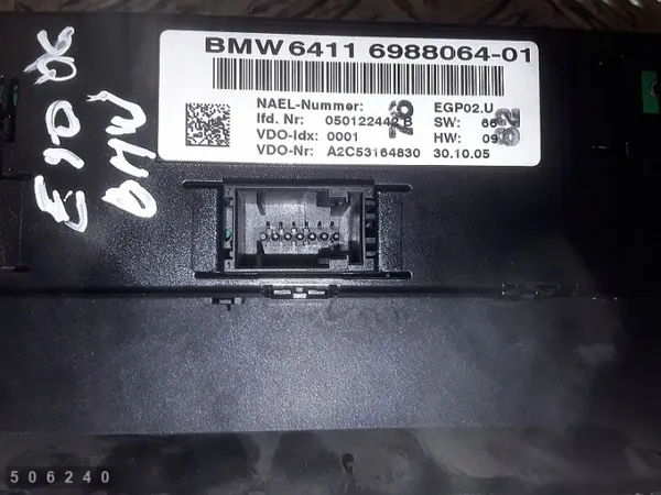 BMW 3-sarja E90 E91 ilmastointimoduuli OEM 698806401 image 4