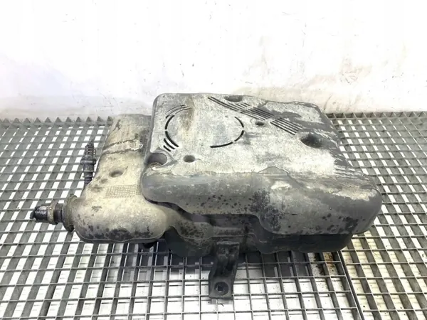 SCR-tank OEM 172A27073R voor Renault Trafic III 1.6 image 2