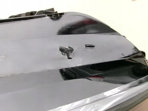 Faros LED derecho Peugeot 308 T10 21-24 EU image 4