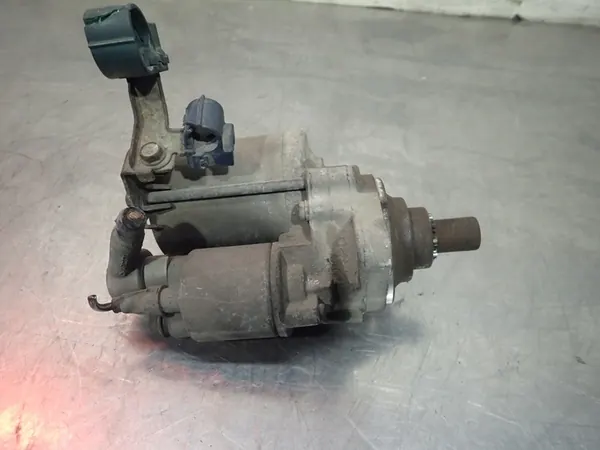 Avviatore Honda Civic VI 1.4 image 2