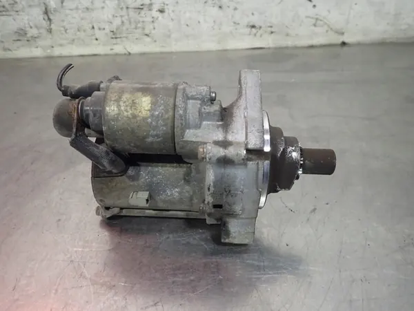 Avviatore Honda Civic VI 1.4 image 3