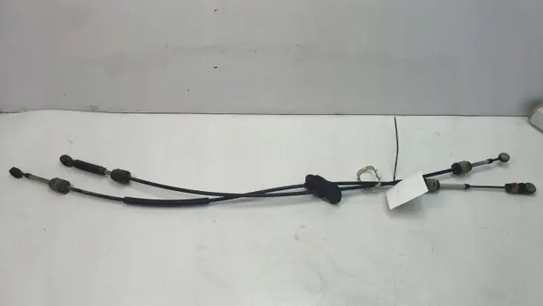NISSAN OEM Versnellingskabelbevestiging - Gebruikt Onderdeel image 2