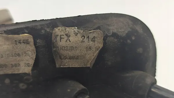 NISSAN OEM Versnellingskabelbevestiging - Gebruikt Onderdeel image 4
