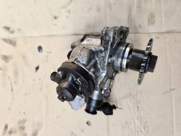 JAGUAR XF II X250 2.0D Bomba de combustible alta presión G4D39B395BA image 2