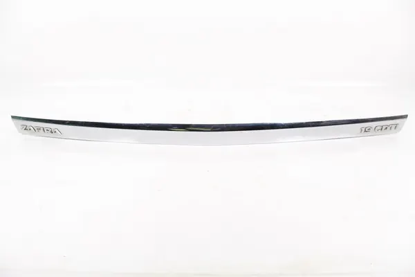 Moldura do porta-malas cromada Opel Zafira B 05-12 image 1