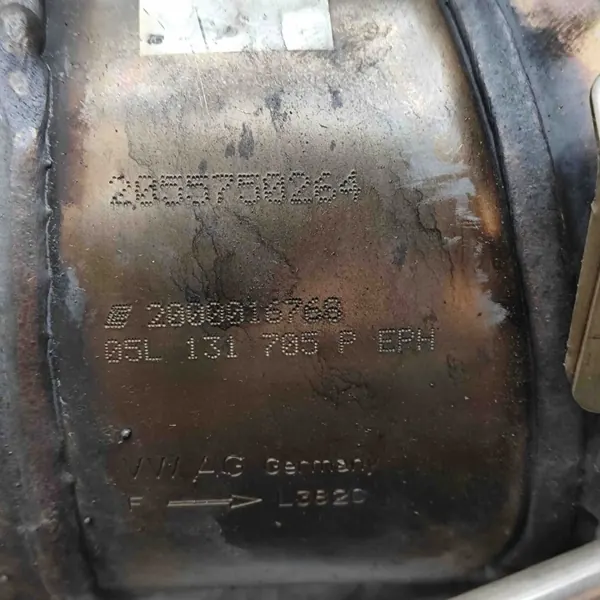 Catalisador OEM 05L131765AB para VW Passat image 9