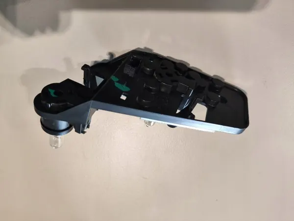 BMW F10 Bak Höger LED-Lampfästehållare OEM image 4