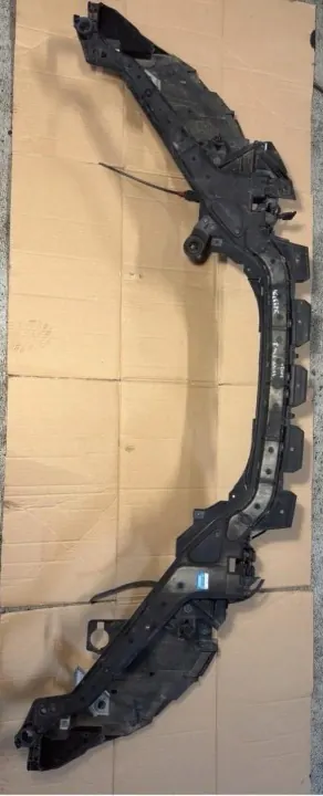 Renfort pare-chocs avant OEM 31299794 Volvo V40 image 2