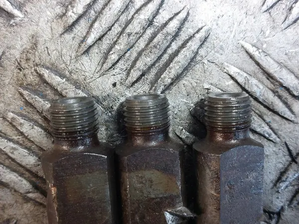 Conjunto de inyectores Renault Clio II 1.9 DTI 7700112883 image 3