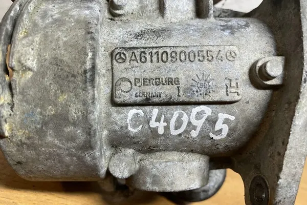 Válvula EGR Mercedes-Benz C (W203) 2.2L Diesel image 4