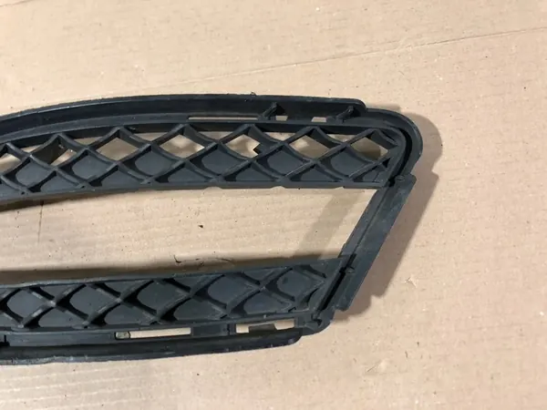 Grille de pare-chocs gauche Mercedes S-Class W221 image 2