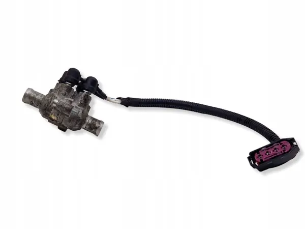 Chauffage liquide de refroidissement Nissan OE OEM 1355163 image 2