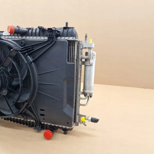 Conjunto de ventilador de refrigeración Ford Fiesta VI MK6 2012-2017 image 2