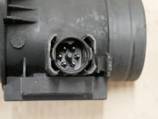 Luftmassenmesser BMW E39 2.5 TDS 2246084 image 5