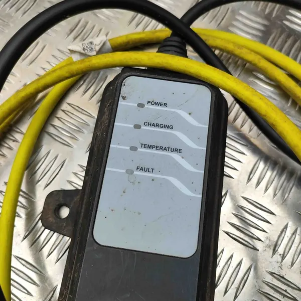 Câble de Charge de Batterie BMW 5 (G30) 2.0L 185kw 2020 OEM 7926153 image 5