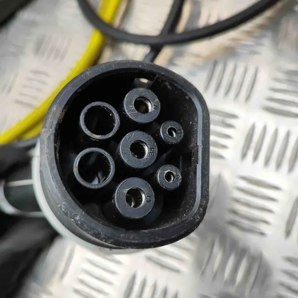 Câble de Charge de Batterie BMW 5 (G30) 2.0L 185kw 2020 OEM 7926153 image 9