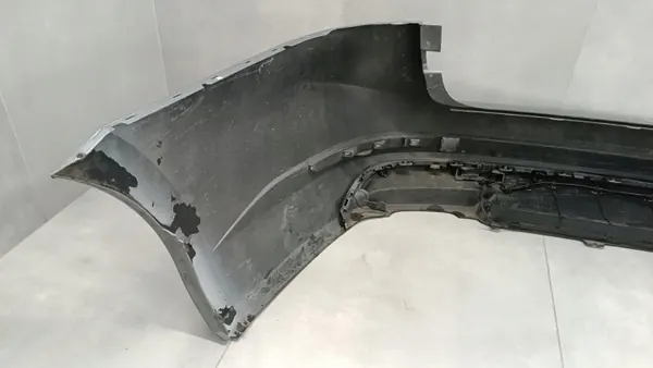 Skoda Superb 3 takapuskuri OEM 3V9807421 HT135 image 10