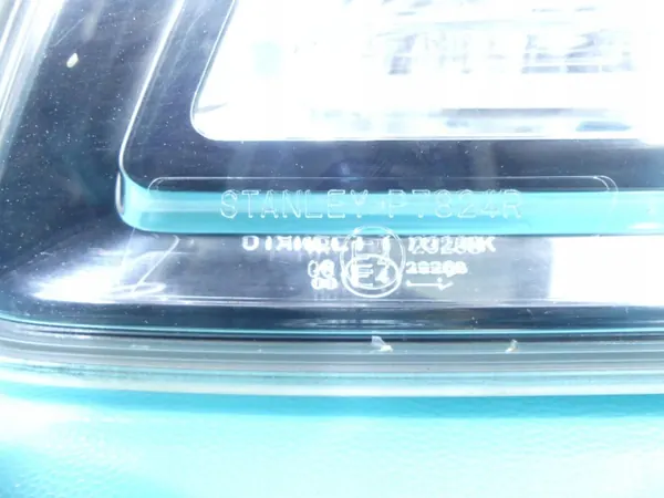 Feu Arrière Droit Mazda CX-9 HB Europe OEM IMPRK1348231 image 3