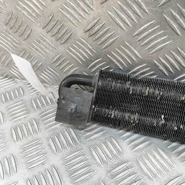 Jeep Grand Cherokee (WK) 2006 Radiador de óleo image 3