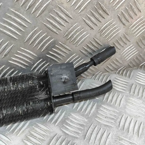 Jeep Grand Cherokee (WK) 2006 Radiador de óleo image 4